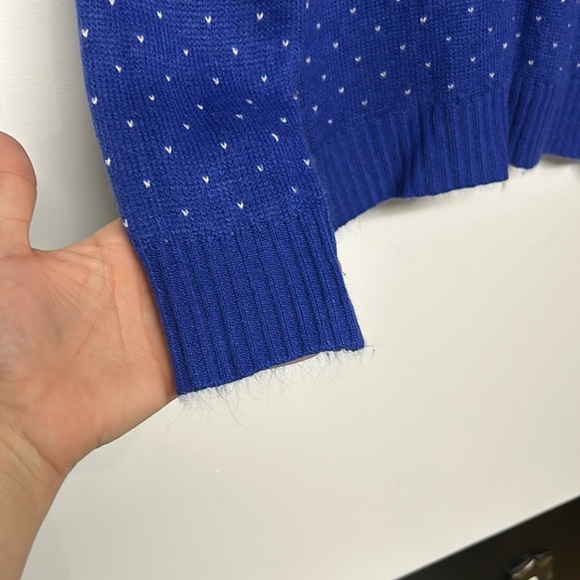 Liz Claiborne Petite Large Snowflake Sweater - Picture 6 of 9